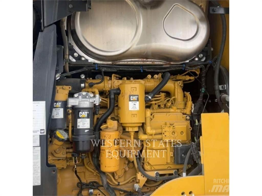 CAT 938M Pyöräkuormaajat