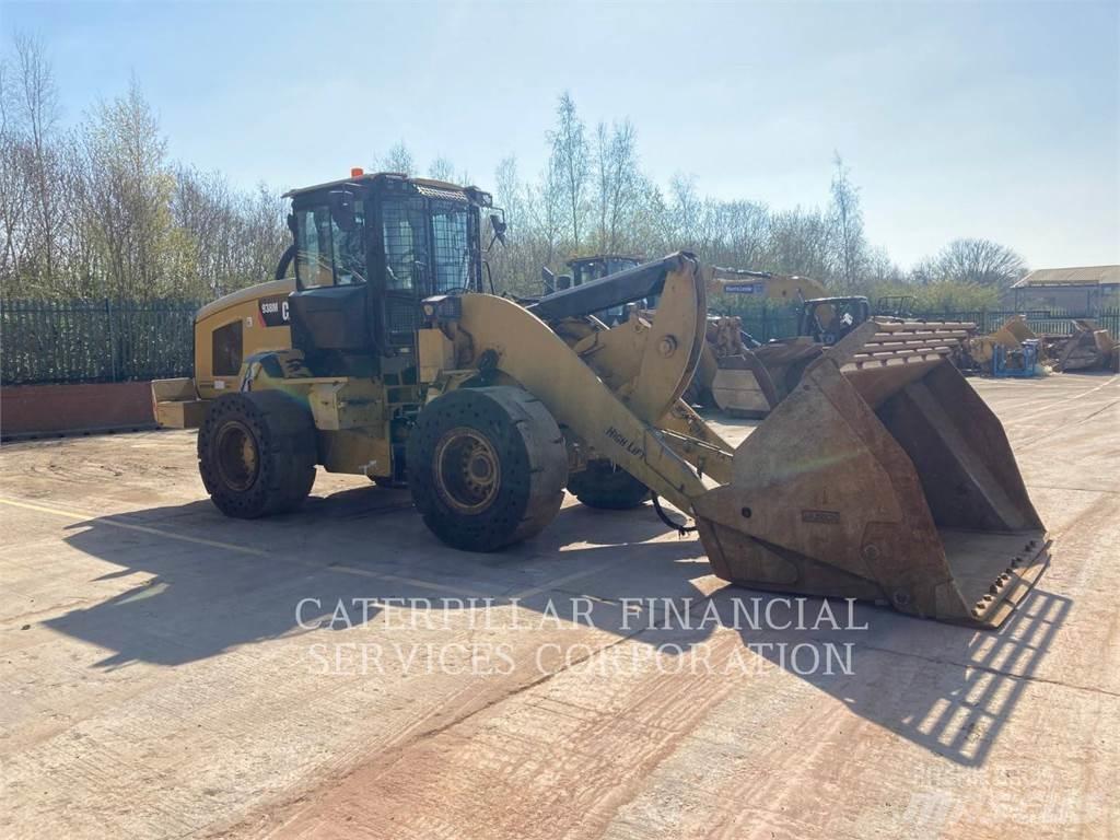 CAT 938M Pyöräkuormaajat