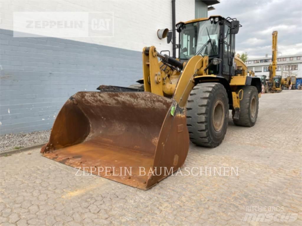 CAT 938M Pyöräkuormaajat