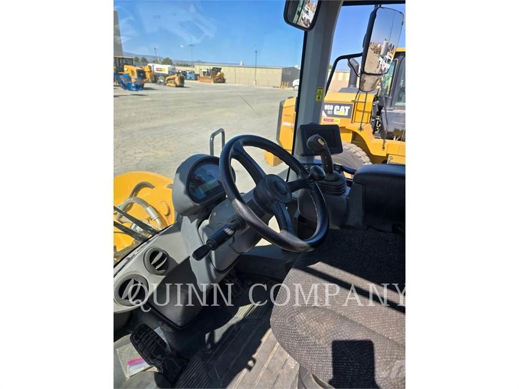 CAT 938M Pyöräkuormaajat