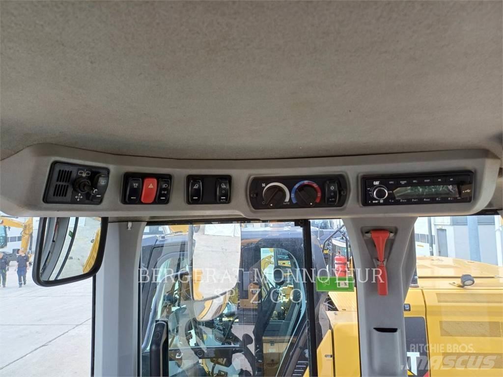 CAT 938M Pyöräkuormaajat