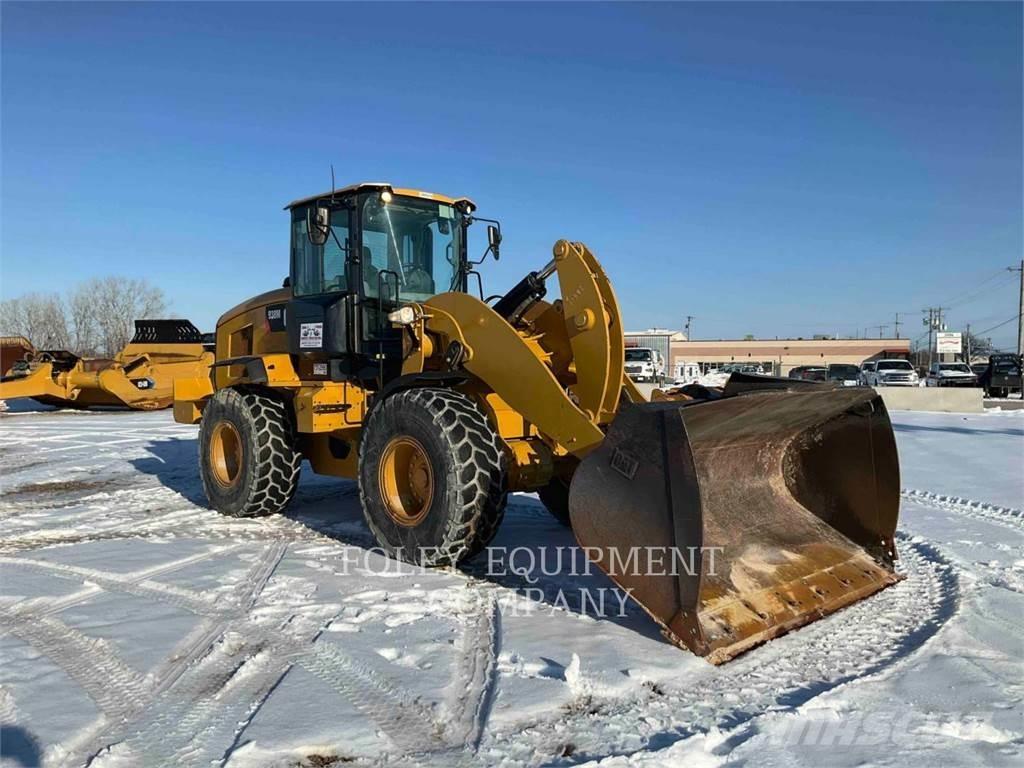 CAT 938M Pyöräkuormaajat