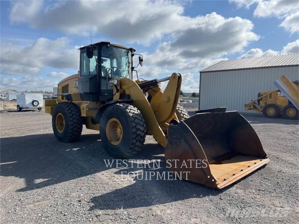 CAT 938M Pyöräkuormaajat