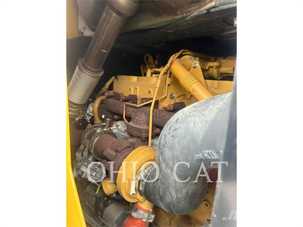 CAT 938M Pyöräkuormaajat