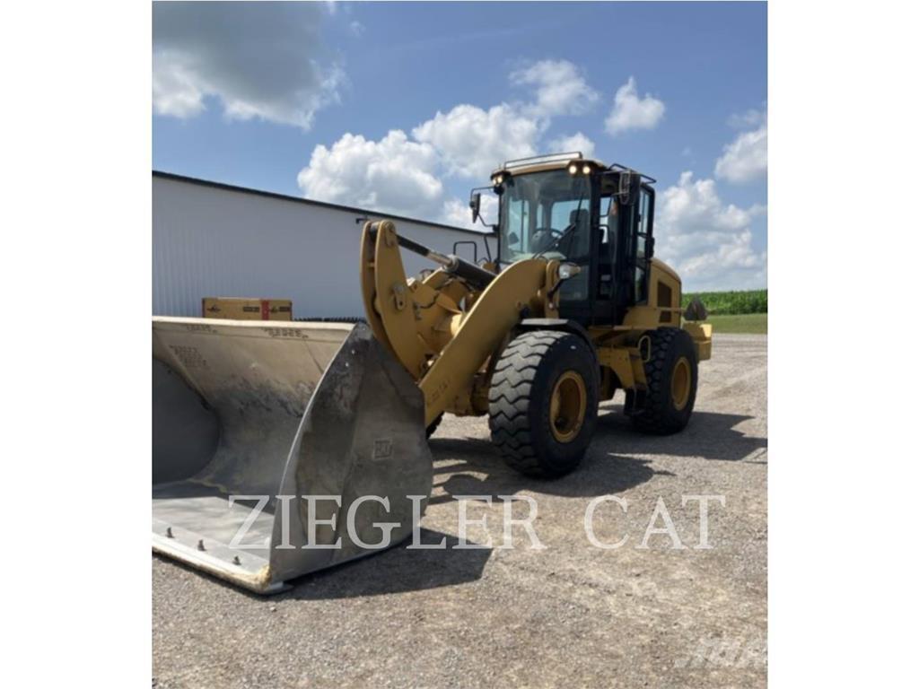 CAT 938M Pyöräkuormaajat