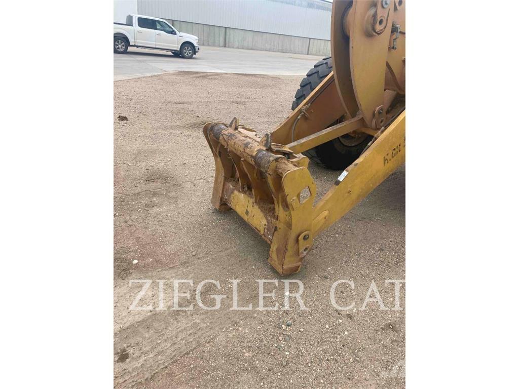 CAT 938M Pyöräkuormaajat