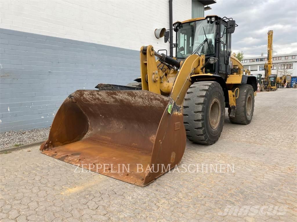 CAT 938M Pyöräkuormaajat