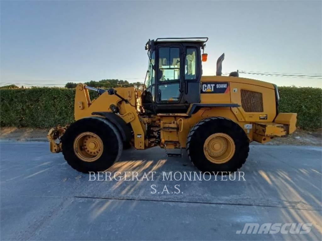 CAT 938M Pyöräkuormaajat