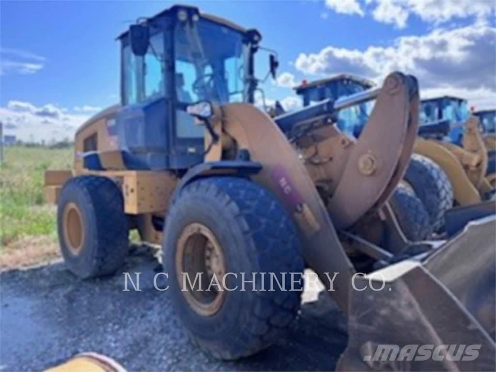 CAT 938M Pyöräkuormaajat
