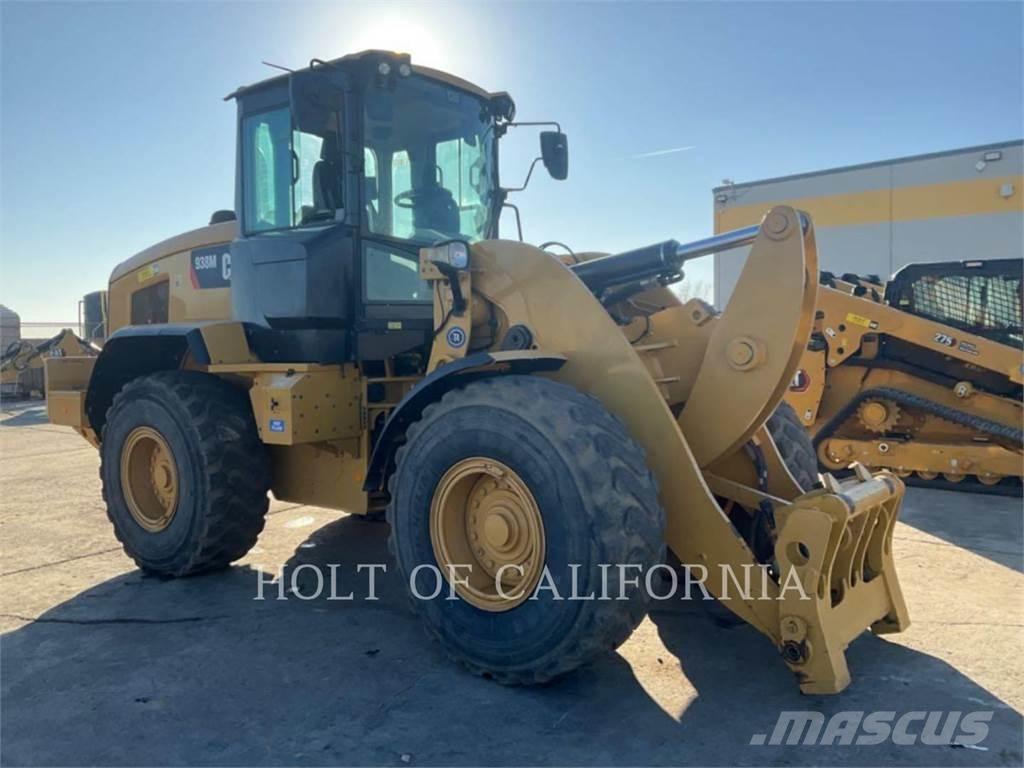 CAT 938M Pyöräkuormaajat