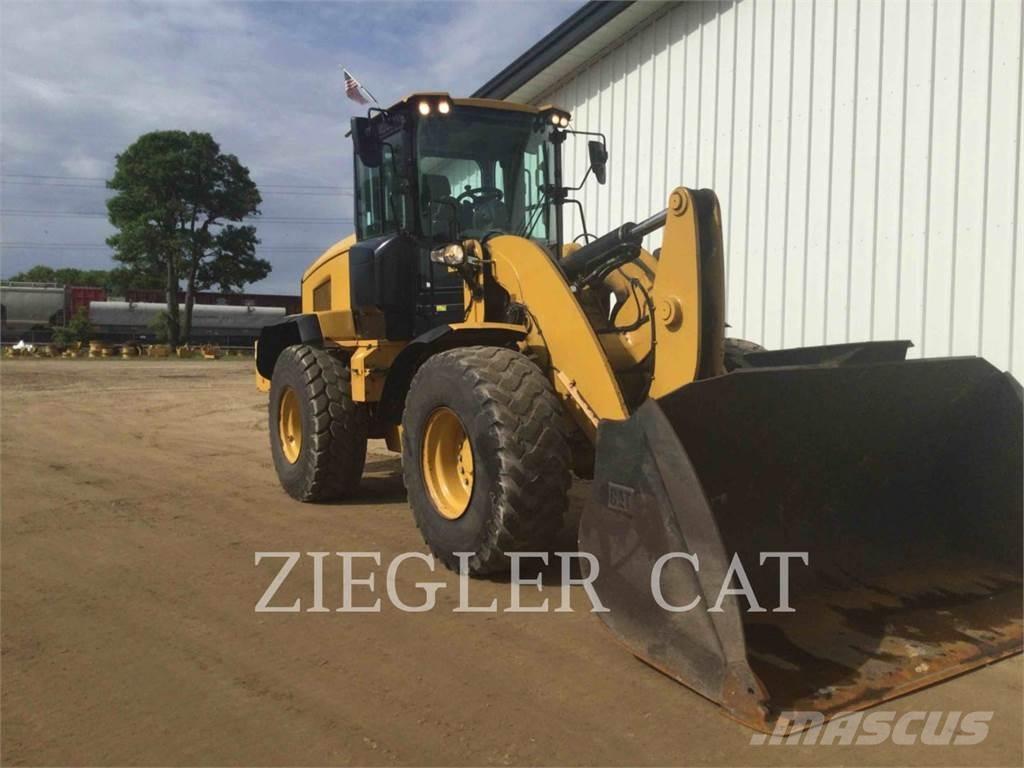 CAT 938M Pyöräkuormaajat