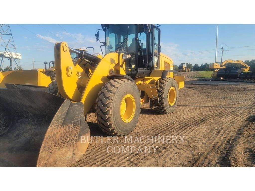 CAT 938M Pyöräkuormaajat