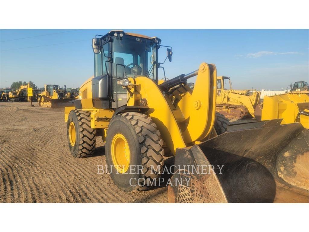 CAT 938M Pyöräkuormaajat