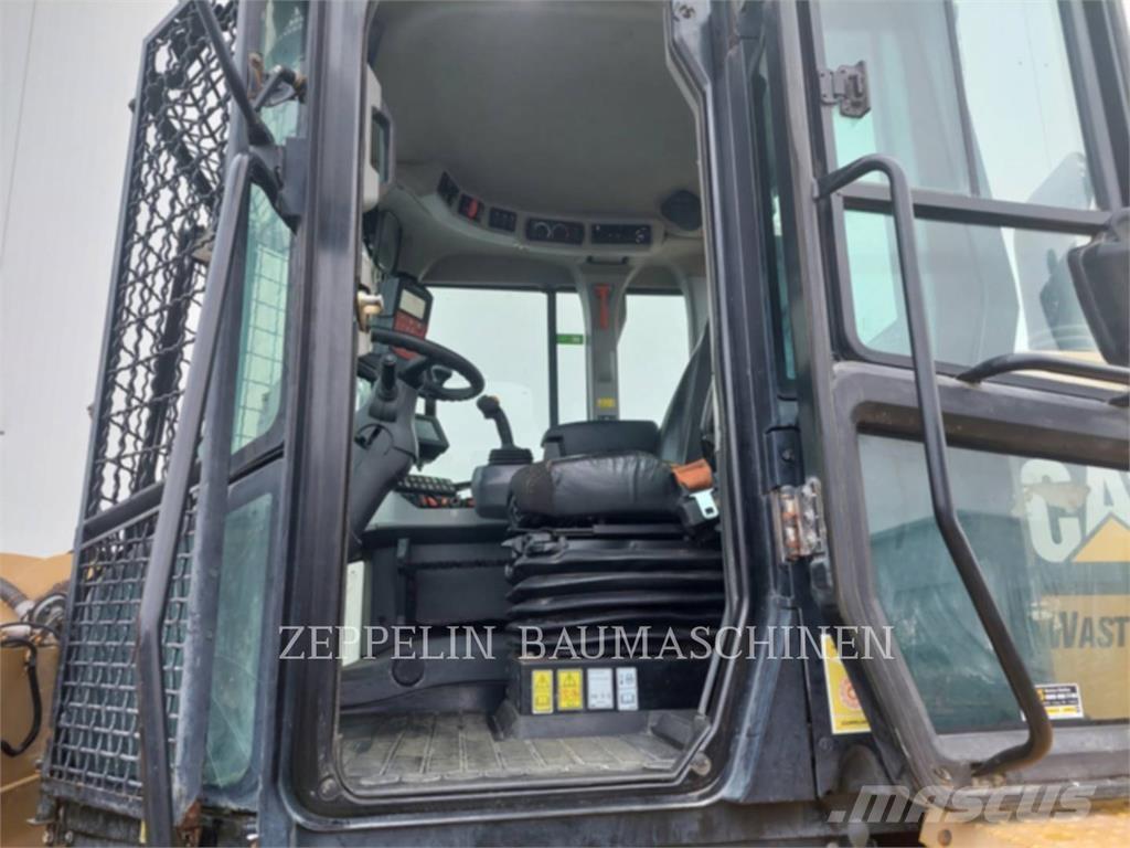 CAT 938M Pyöräkuormaajat