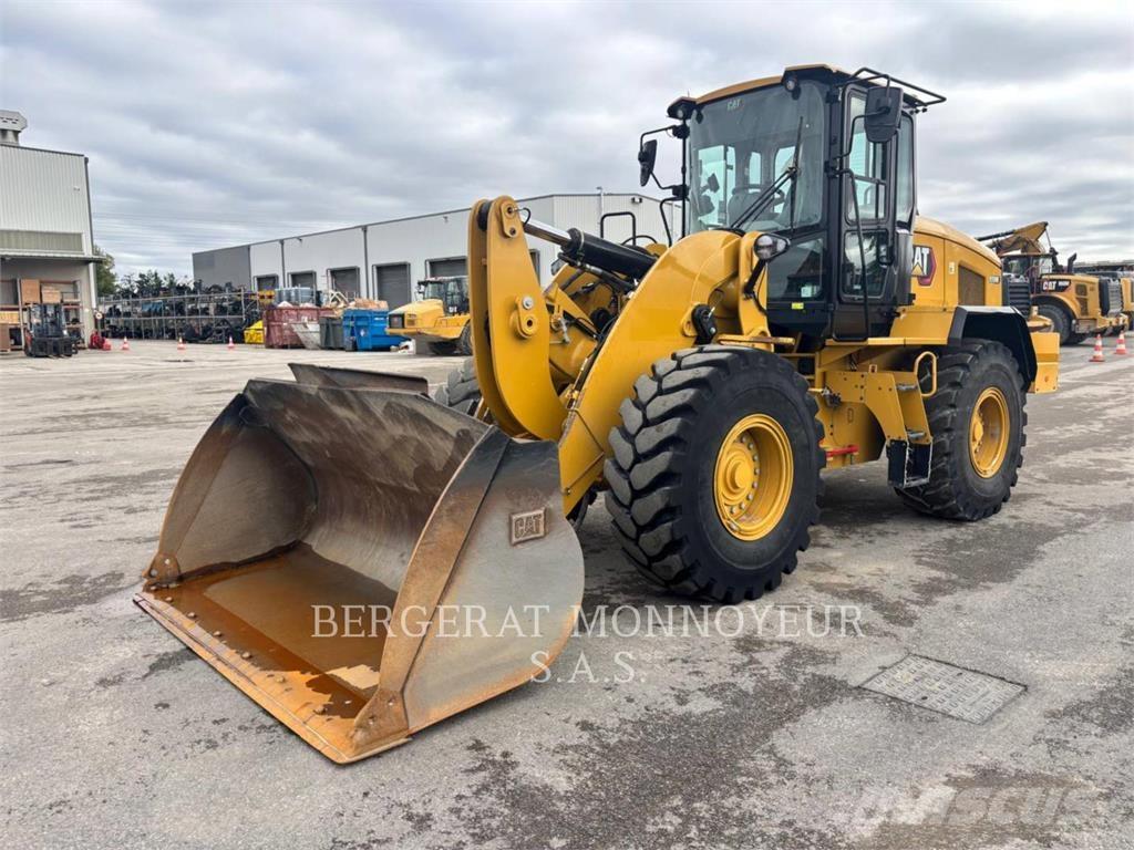 CAT 938M Pyöräkuormaajat