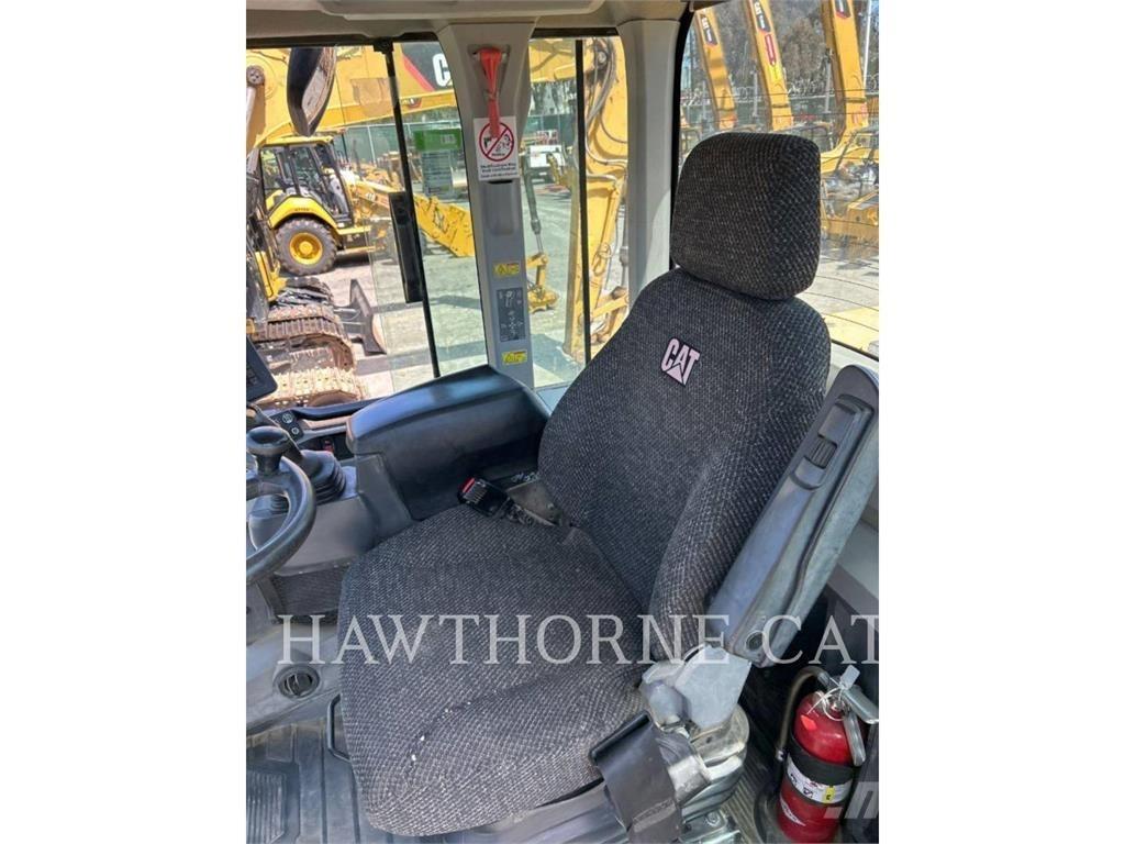 CAT 938M Pyöräkuormaajat