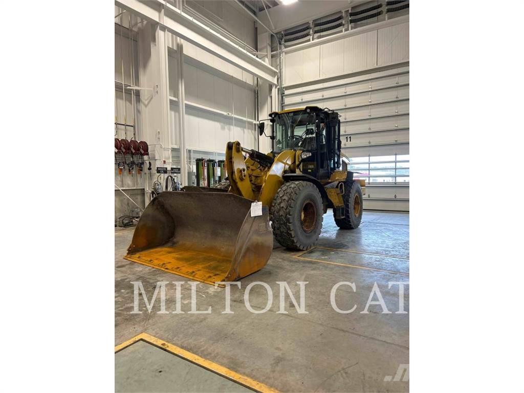 CAT 938M 3V Pyöräkuormaajat
