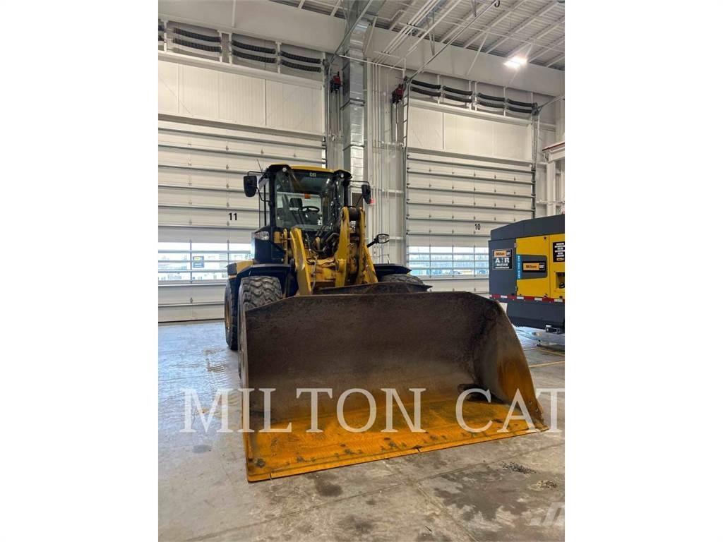 CAT 938M 3V Pyöräkuormaajat