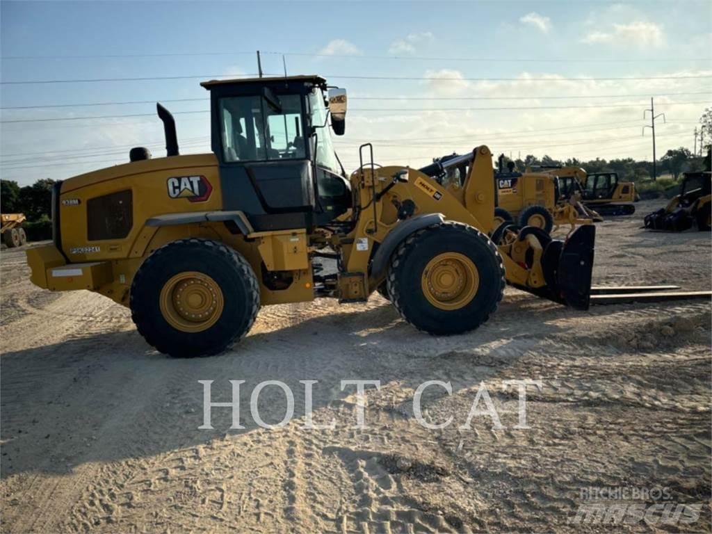 CAT 938M QC Pyöräkuormaajat