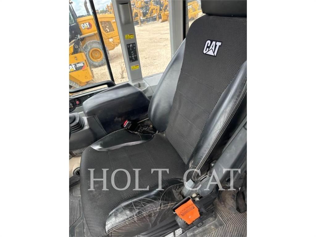 CAT 938M QC Pyöräkuormaajat