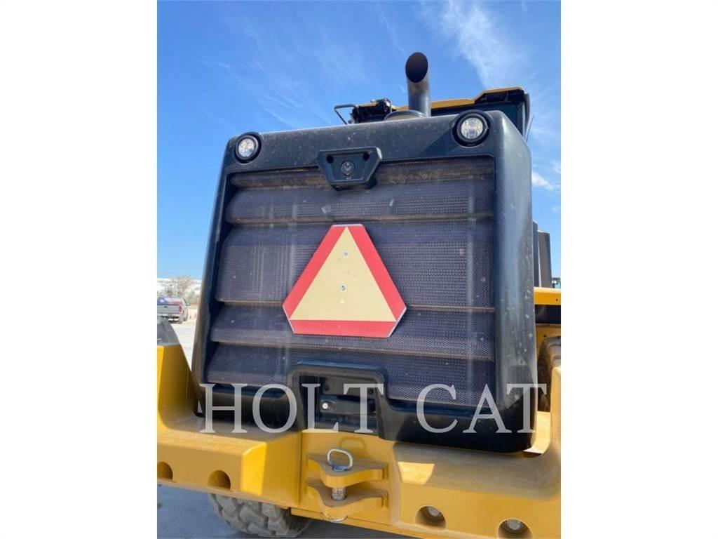 CAT 938M QC Pyöräkuormaajat