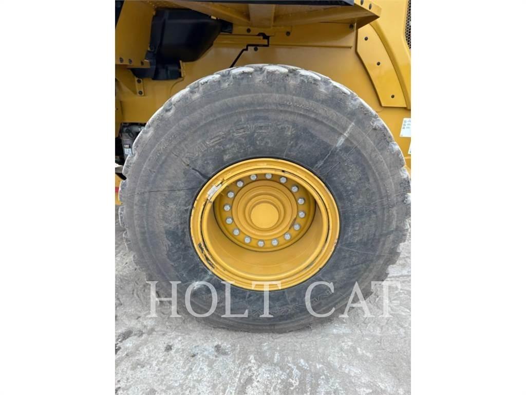 CAT 938M QC Pyöräkuormaajat