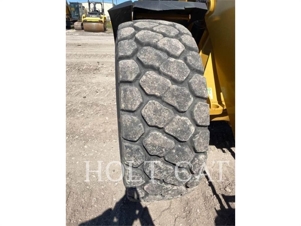 CAT 938M QC Pyöräkuormaajat
