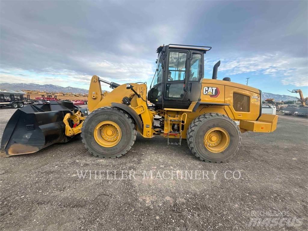 CAT 938M QC Pyöräkuormaajat