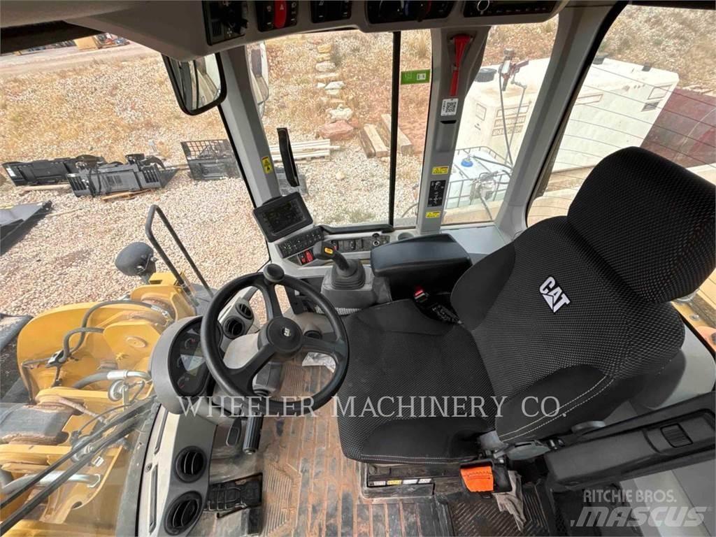 CAT 938M QC Pyöräkuormaajat