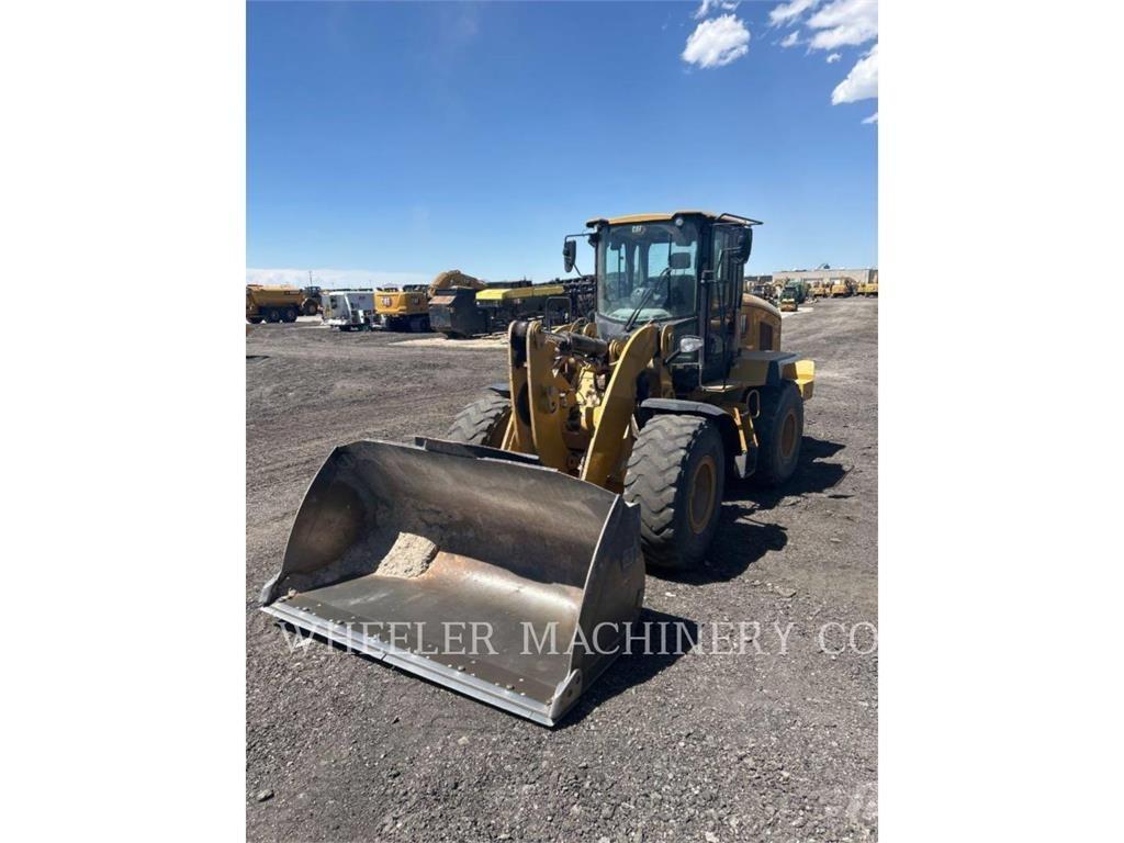 CAT 938M QC Pyöräkuormaajat
