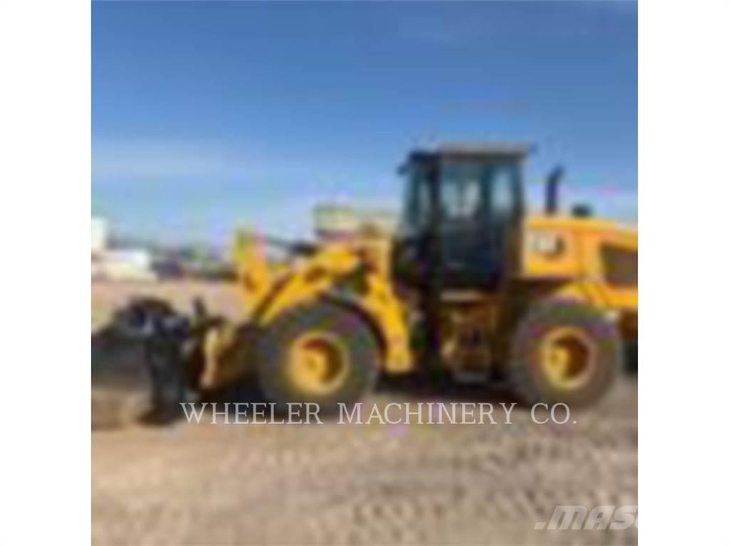 CAT 938M QC 3V Pyöräkuormaajat