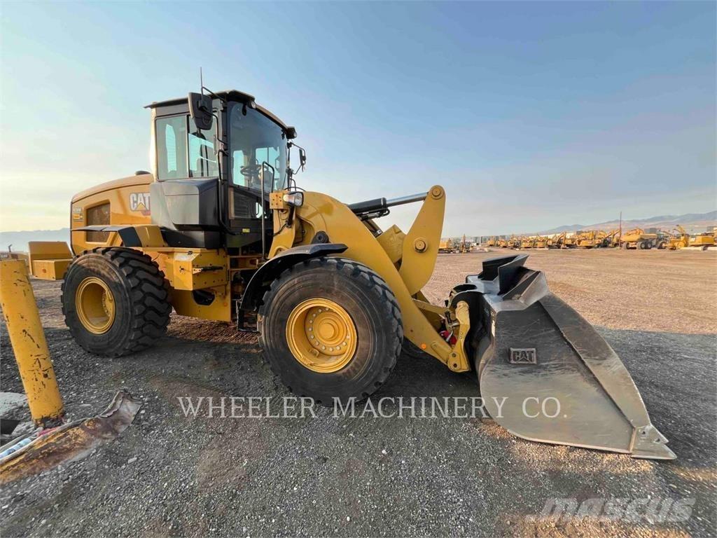 CAT 938M QC 3V Pyöräkuormaajat
