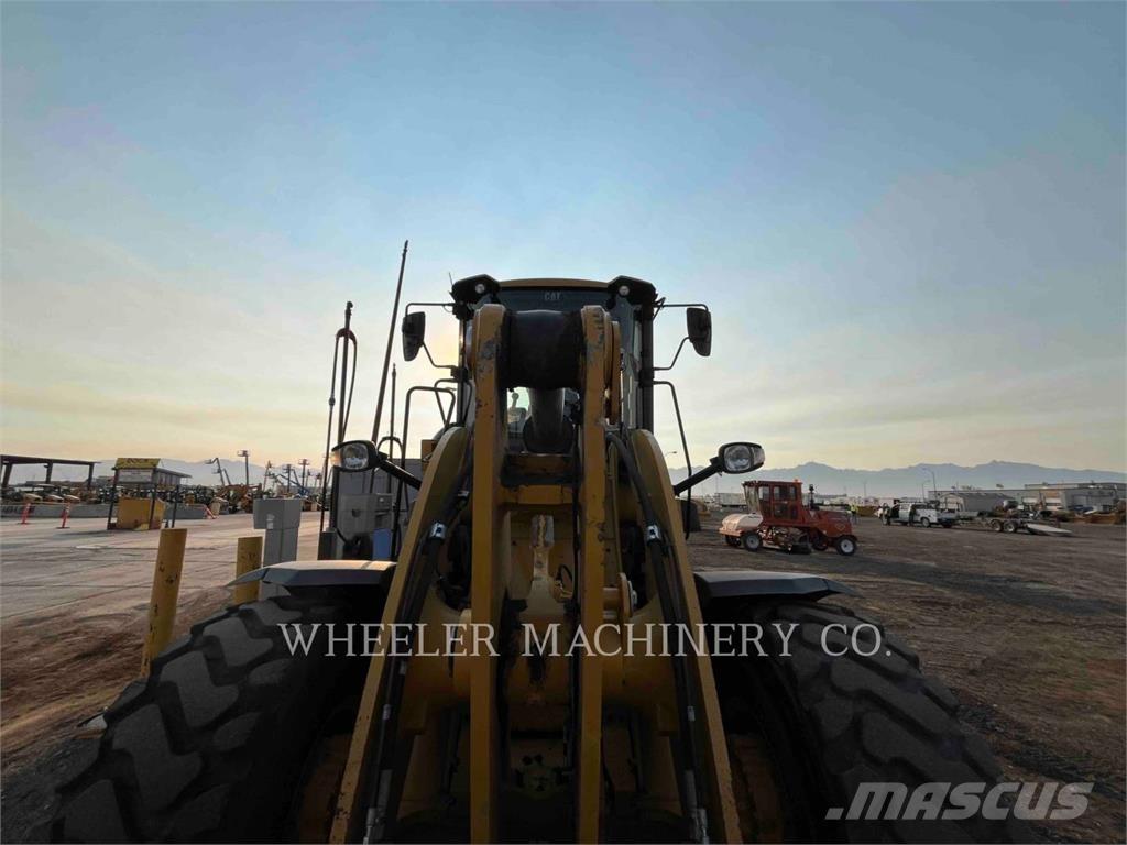 CAT 938M QC 3V Pyöräkuormaajat