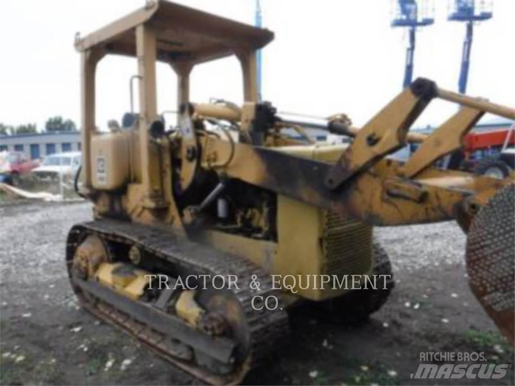 CAT 941B Telaketjupuskutraktorit