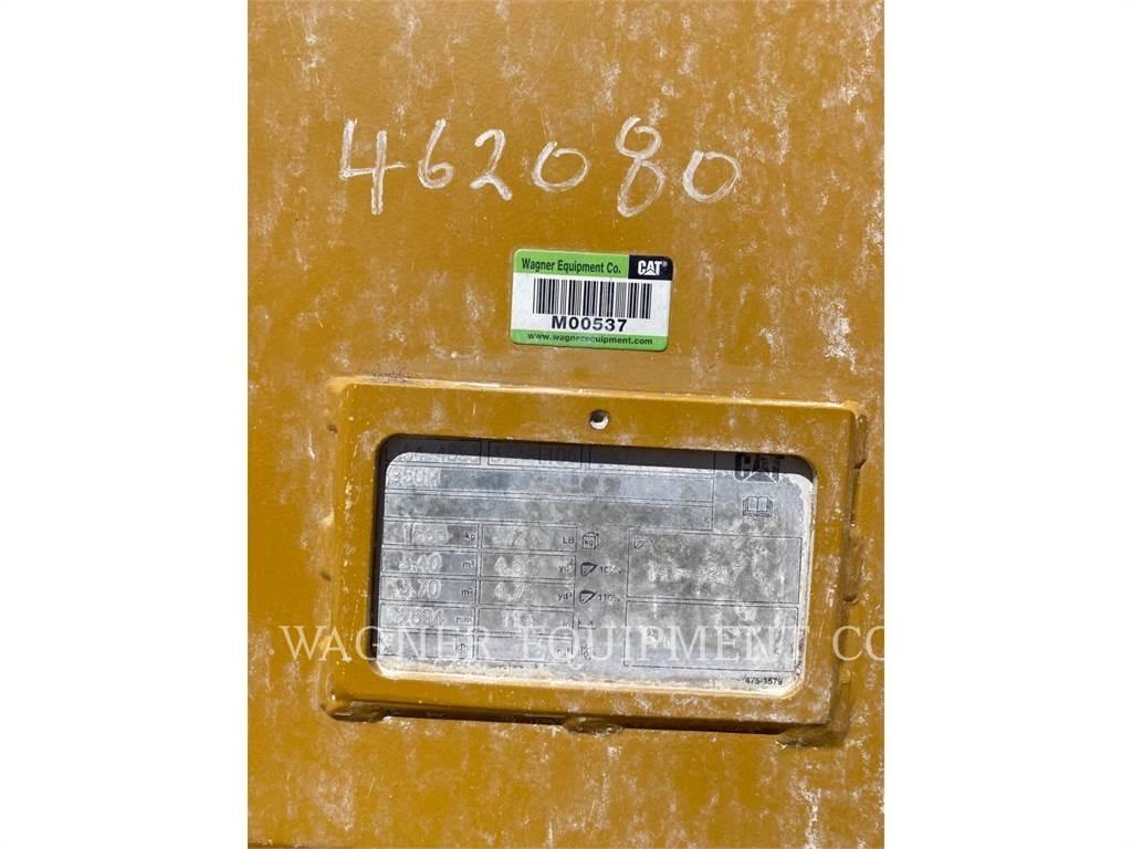 CAT 950 Kauhat
