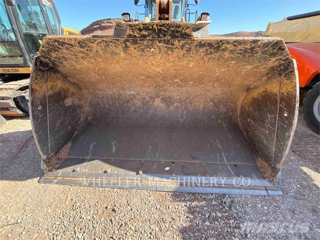 CAT 950 QC Pyöräkuormaajat