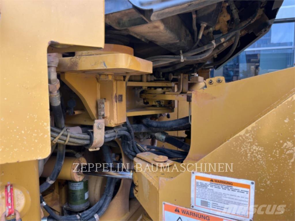 CAT 950G Pyöräkuormaajat