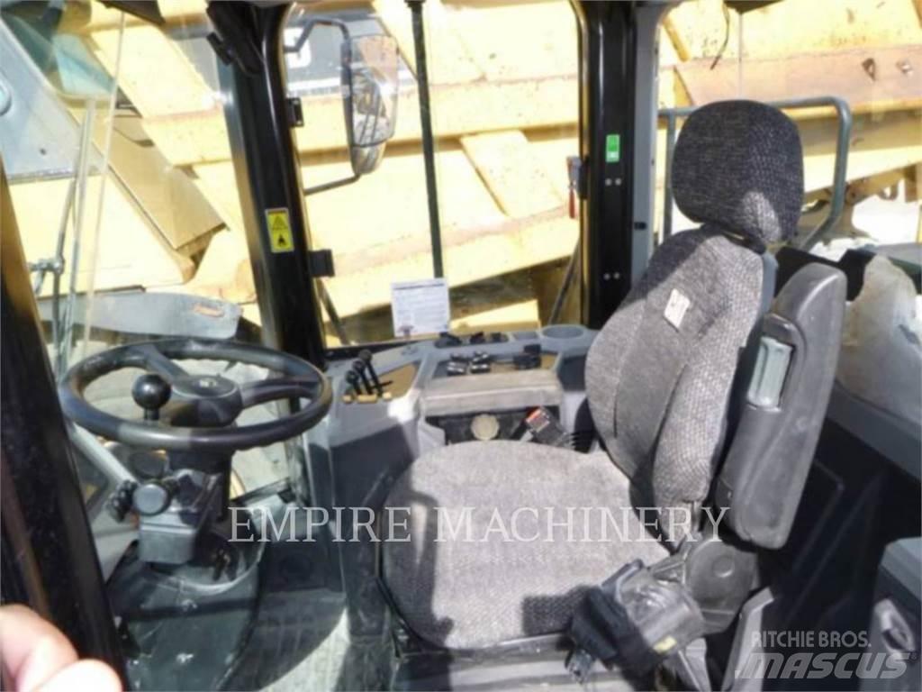 CAT 950GC Pyöräkuormaajat