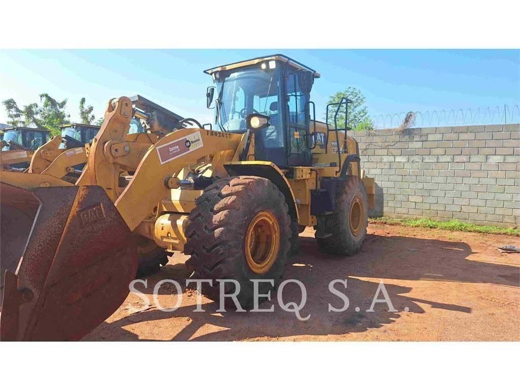 CAT 950L Pyöräkuormaajat