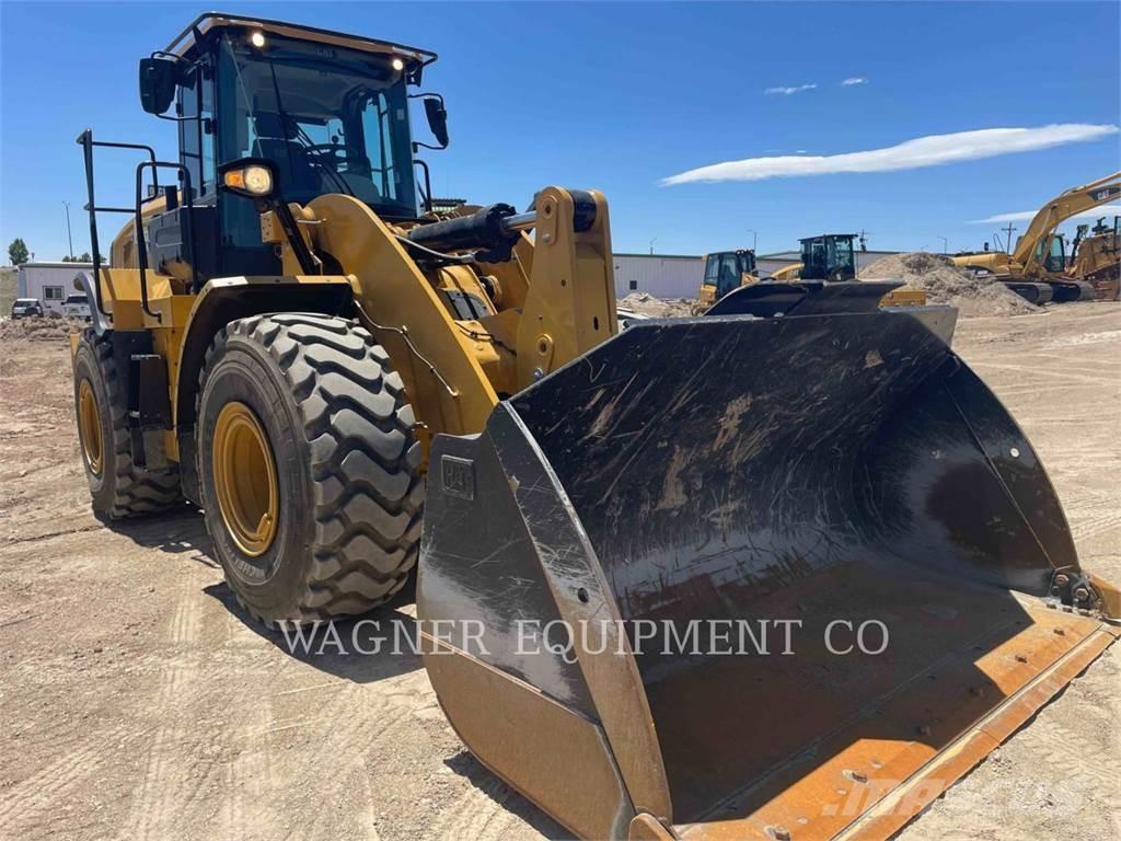 CAT 950M Pyöräkuormaajat