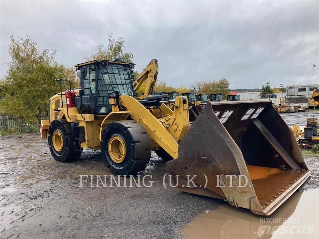CAT 950M Pyöräkuormaajat
