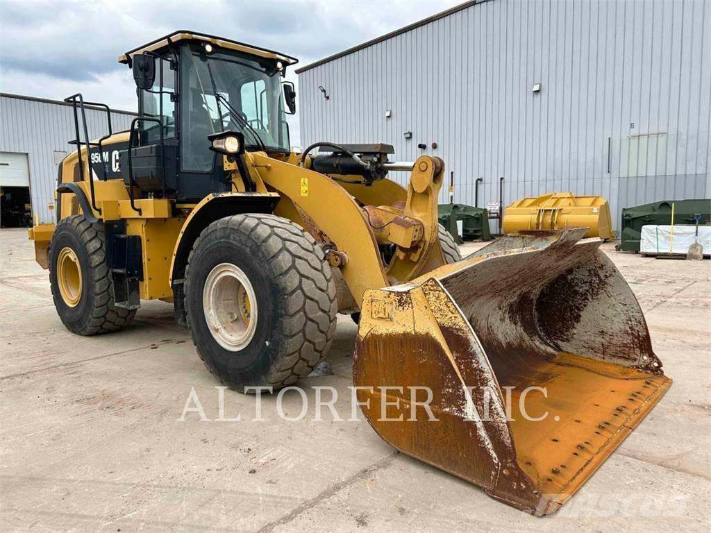 CAT 950M Pyöräkuormaajat