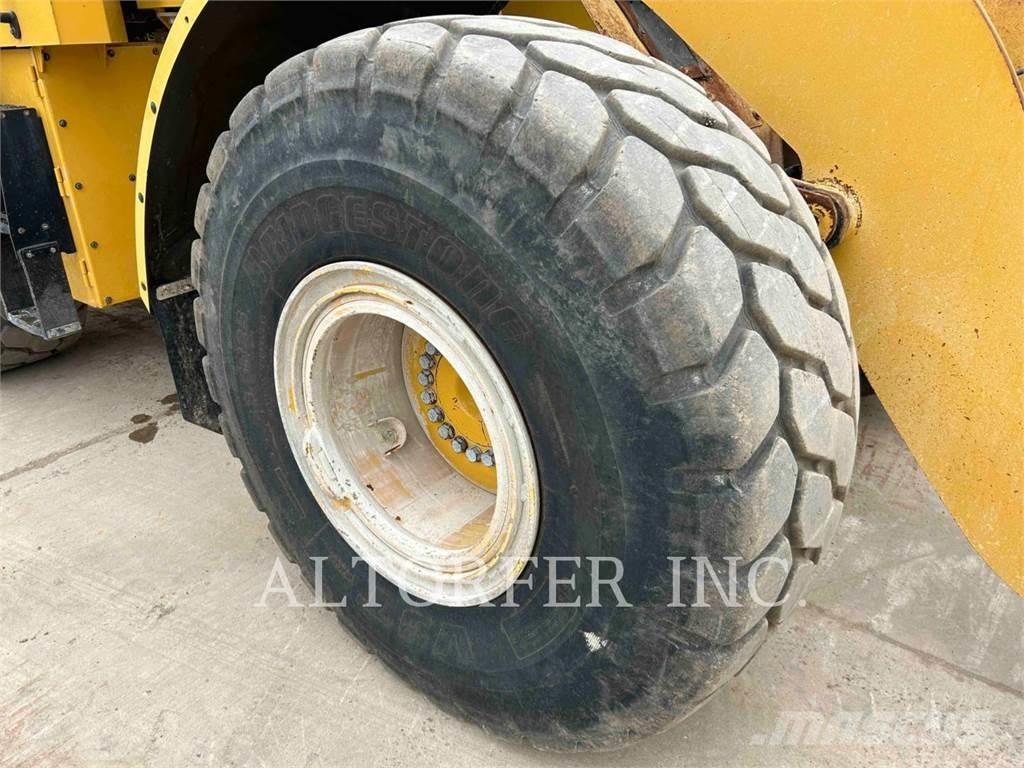CAT 950M Pyöräkuormaajat