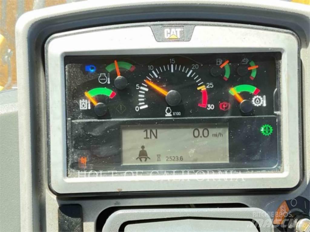 CAT 950M Pyöräkuormaajat