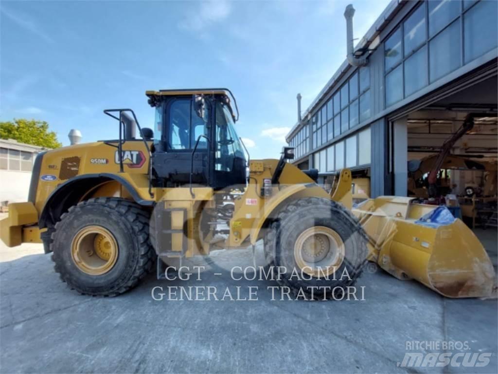 CAT 950M Pyöräkuormaajat