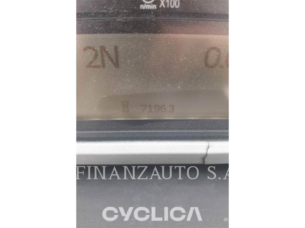 CAT 950M Pyöräkuormaajat