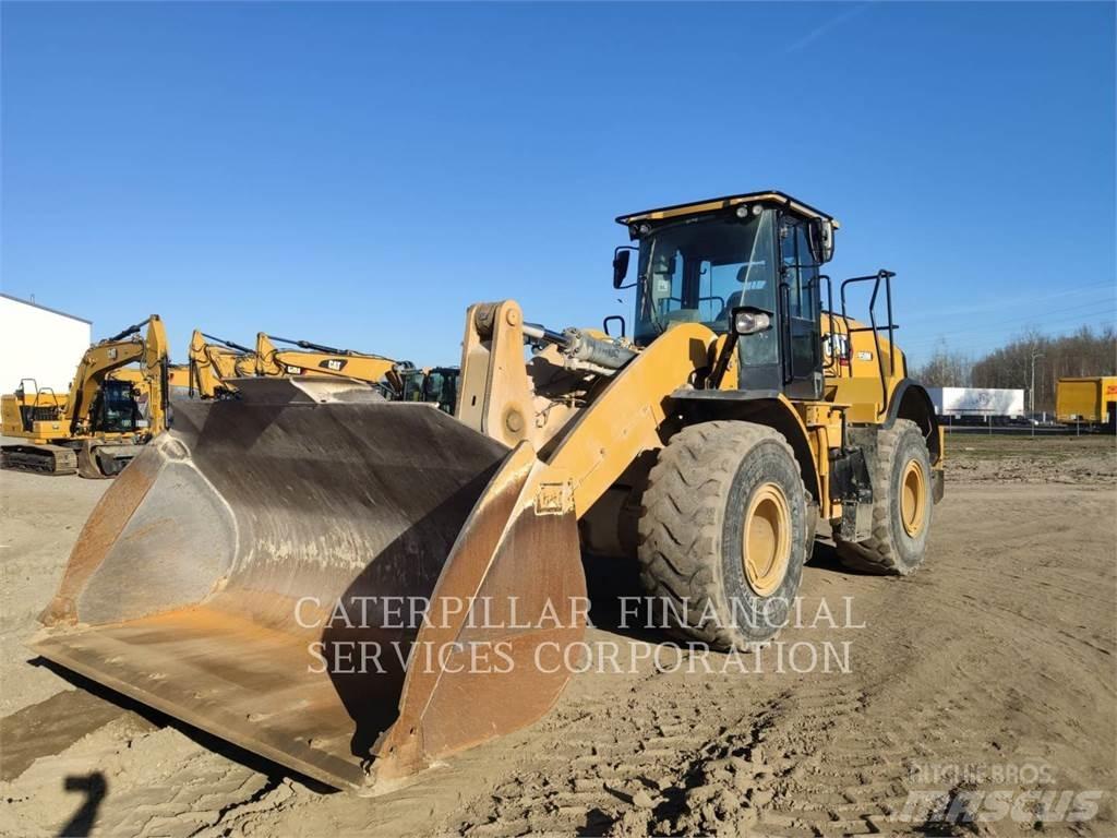 CAT 950M Pyöräkuormaajat
