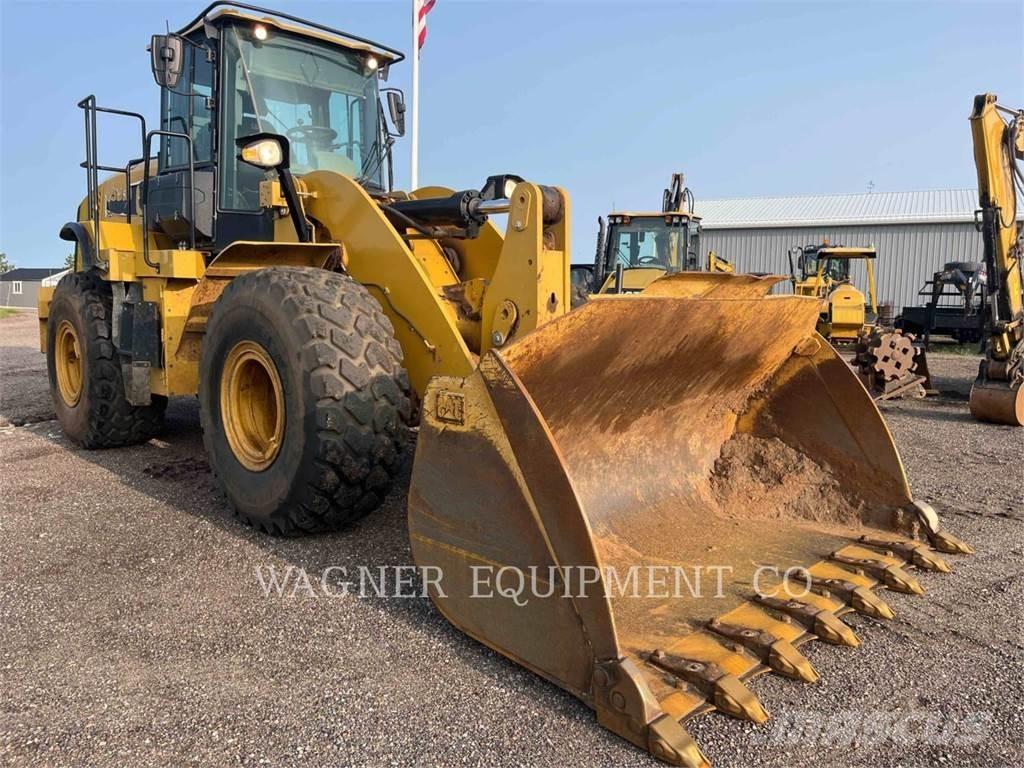 CAT 950M Pyöräkuormaajat