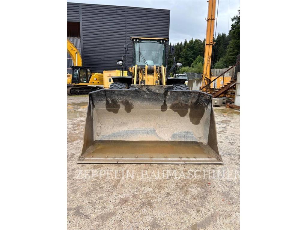 CAT 950M Pyöräkuormaajat