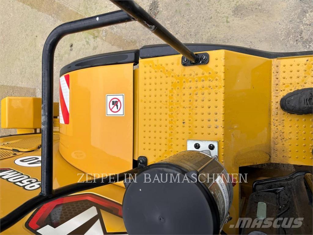 CAT 950M Pyöräkuormaajat